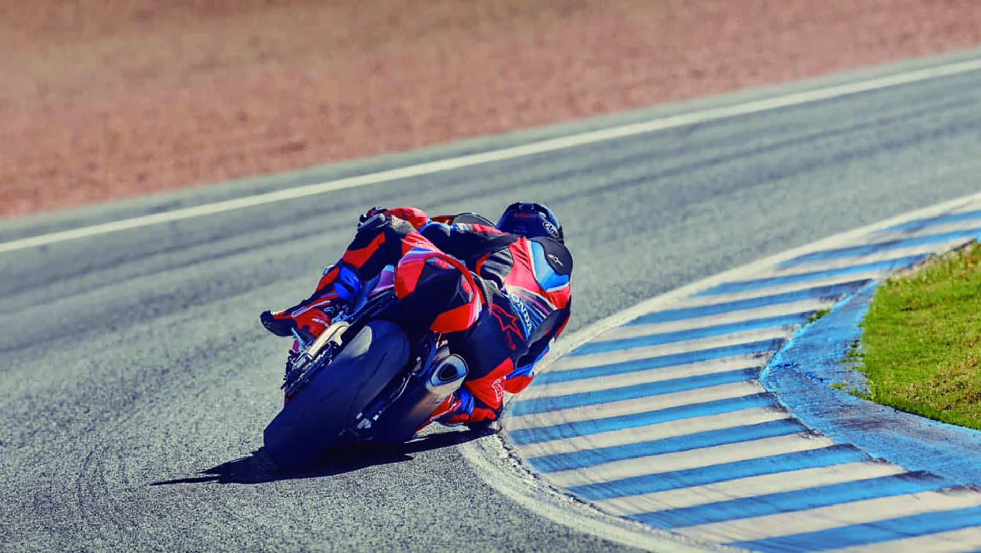 Cbr1000rr R Fireblade Sp Galeria De Imagem 04 - 4 de 55